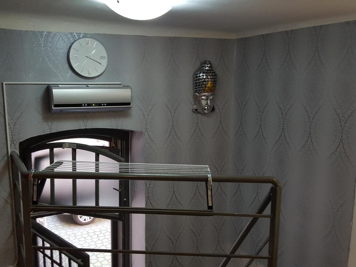 Like Studio City Centrum, Wifi, Terrace بودابست المظهر الخارجي الصورة